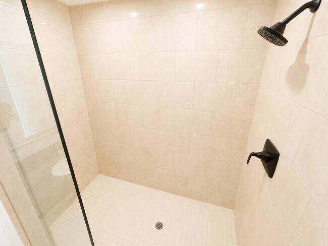 Building Photo - 90 SW 3rd St