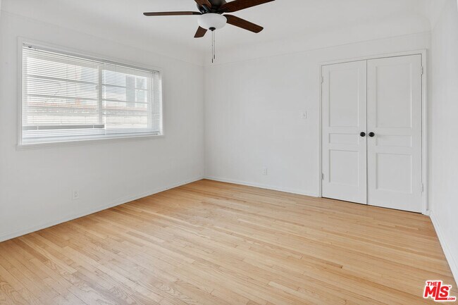 Building Photo - 5572 Bradna Dr