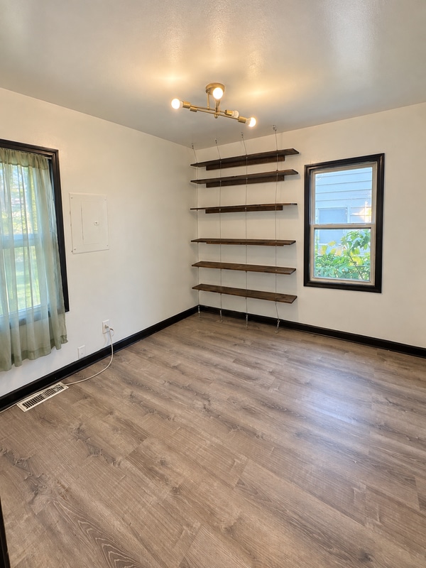 Building Photo - 22413 Cushing Ave