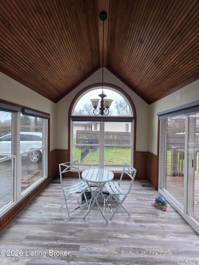 Building Photo - 8802 Nottingham Pkwy