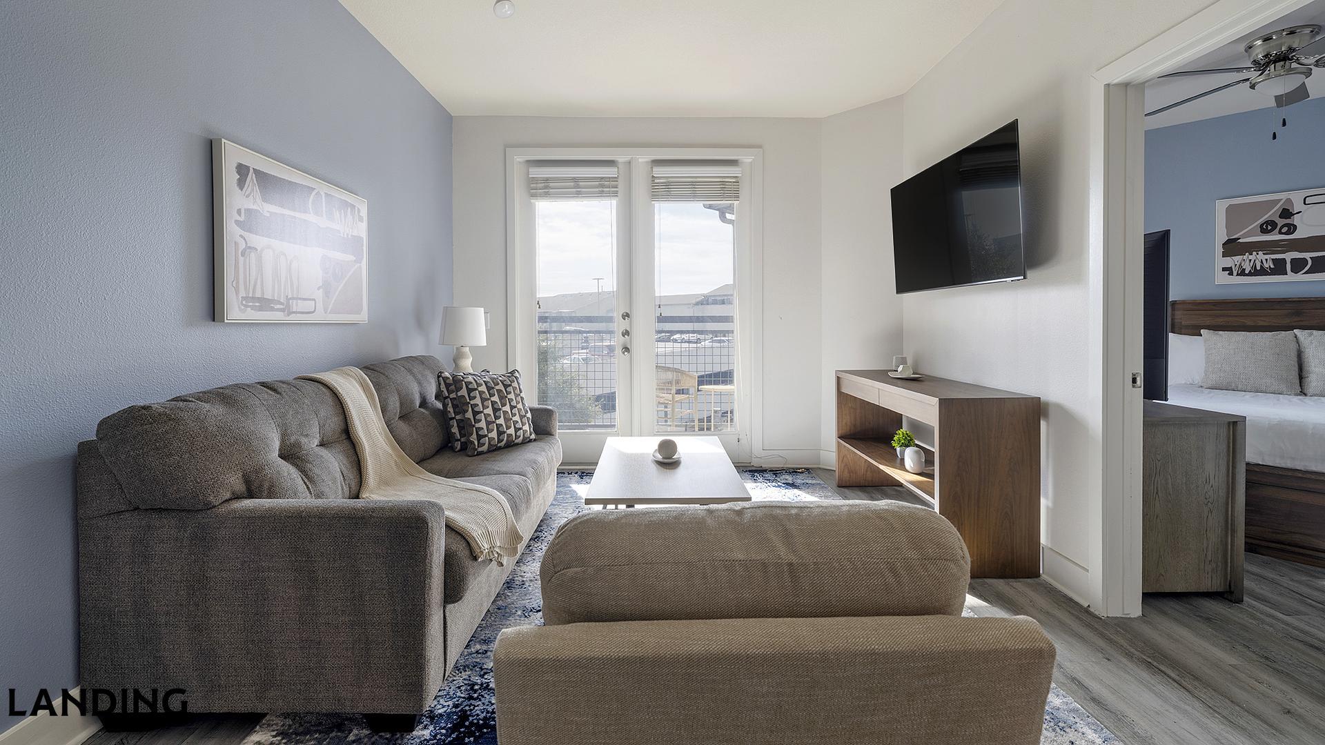 Building Photo - 810 W St Johns Ave