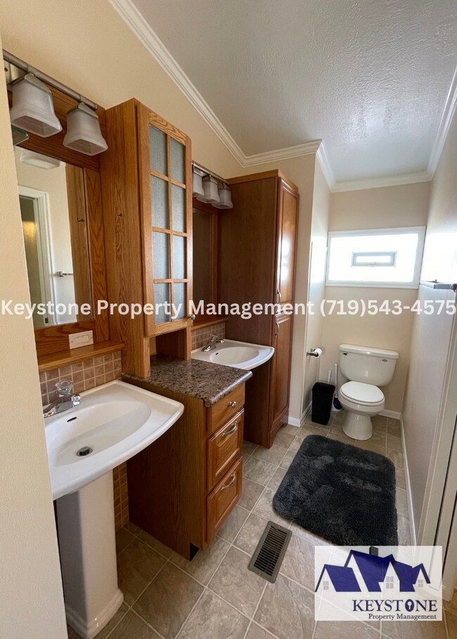 Building Photo - Pueblo West Beauty! Modular Home 3 Bedroom...
