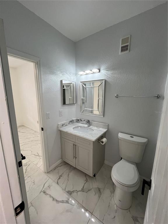 Building Photo - 2674 Robert Trent Jones Dr
