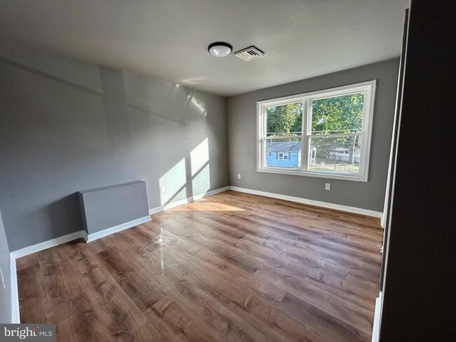 Building Photo - 5517 Schumacher Dr