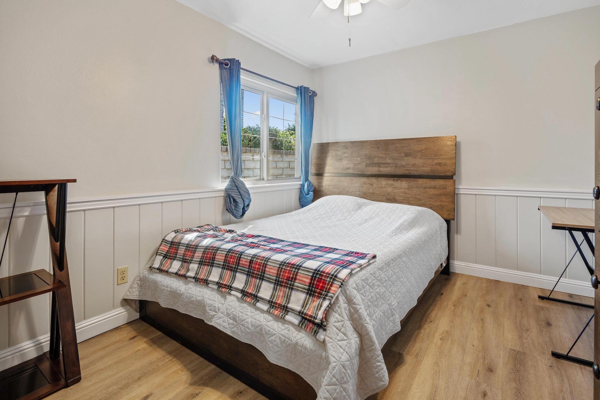 Building Photo - 25435 Via Pacifica