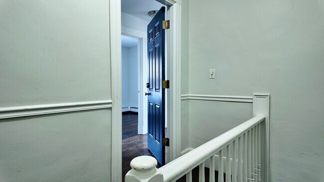 Building Photo - 294 Windsor St