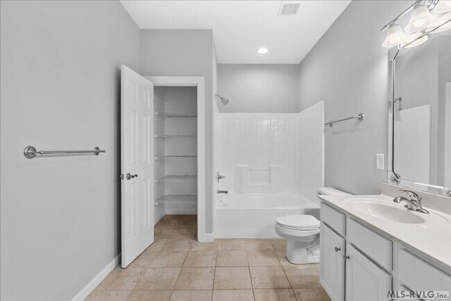 Building Photo - 164 Sandy Cove Dr