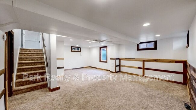 Building Photo - 3090 S Marion St