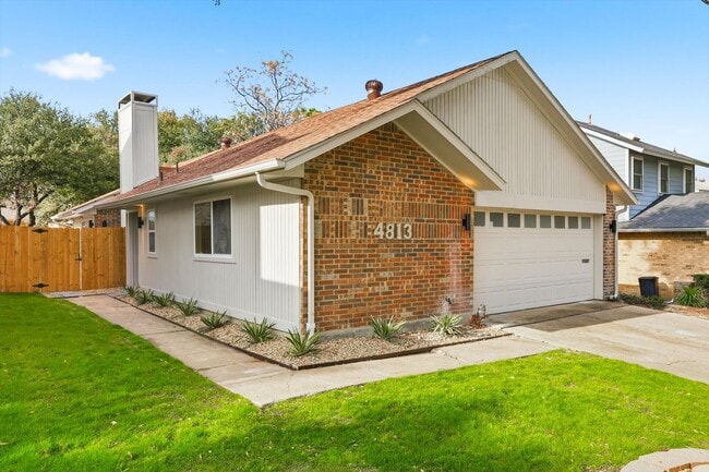 Building Photo - 4813 Via Ventura