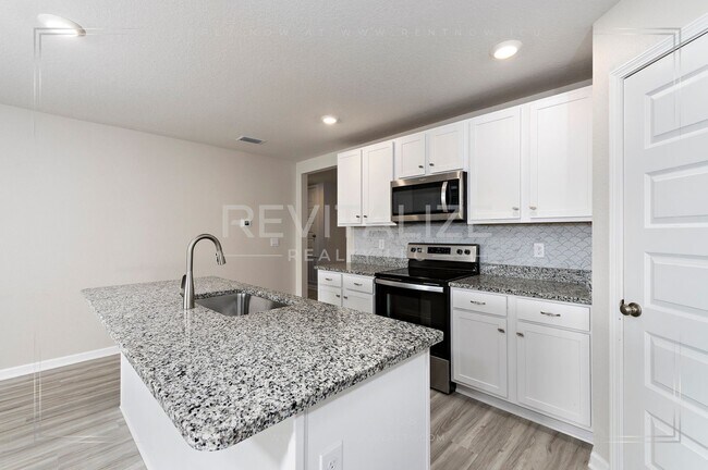 Building Photo - 22360 Aleutian Ave