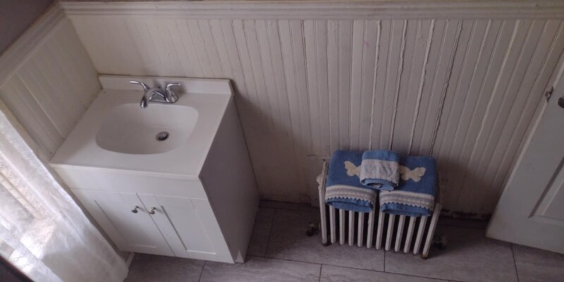 Building Photo - 869 Kenneth Ave