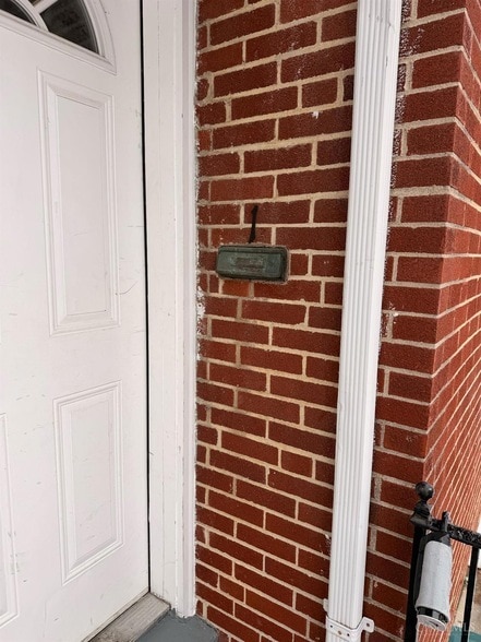 Building Photo - 5401 Newfield Ave