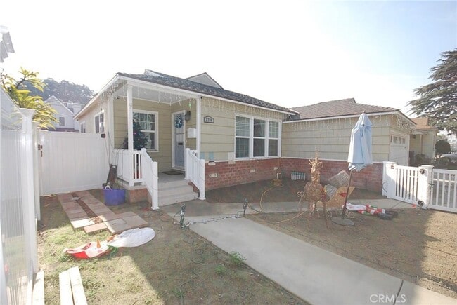Building Photo - 3708 Michelson St