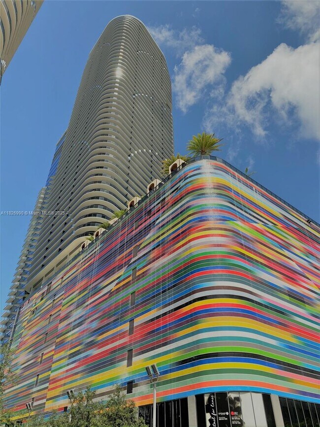 Building Photo - 801 S Miami Ave