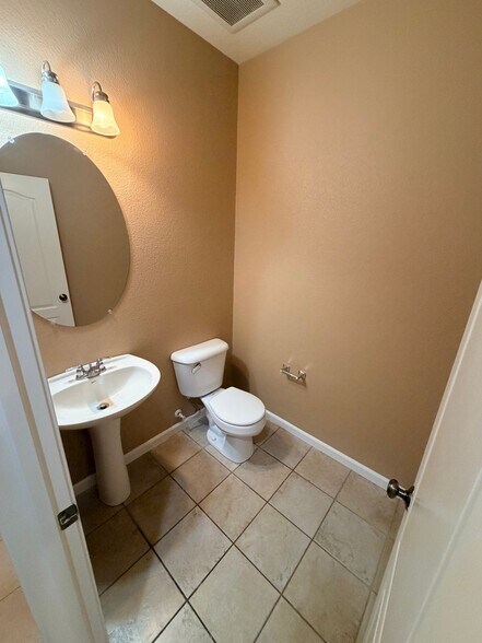Building Photo - 4025 St Remy Ct