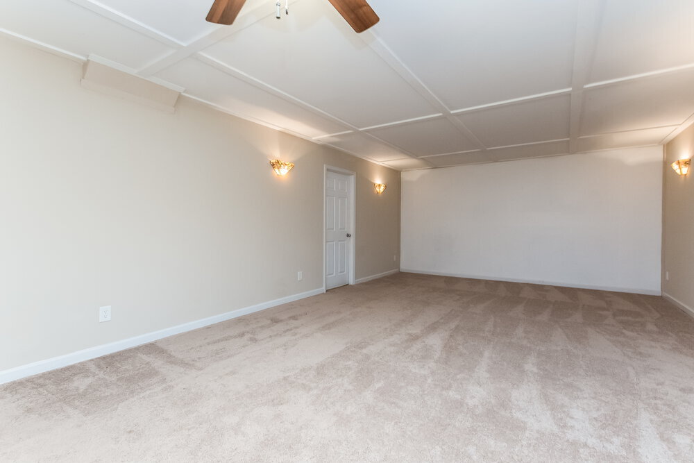 Building Photo - 670 Chapel Hill Dr SE