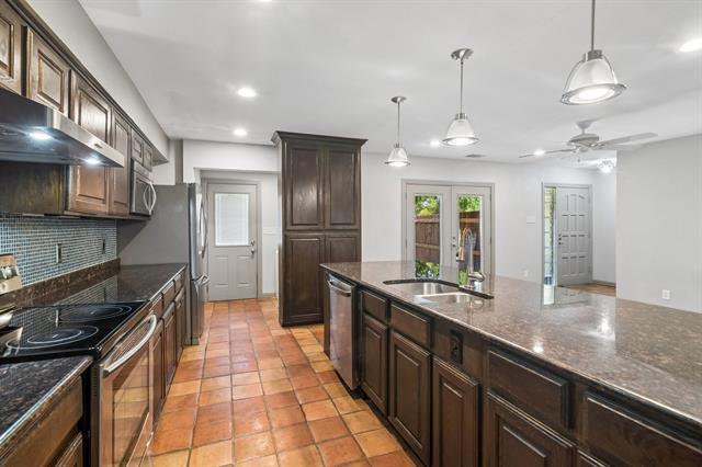 Building Photo - 13205-13205 Kit Ln