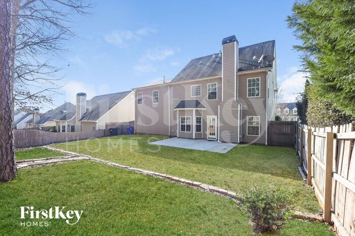 Building Photo - 333 Westhill Dr