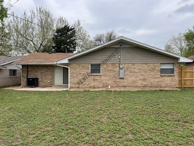 Building Photo - 4406 NW 54th St
