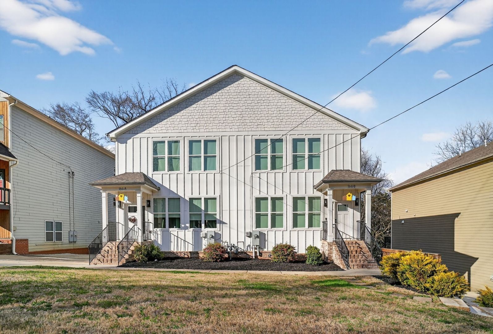 Building Photo - 166 Vanira Ave SE