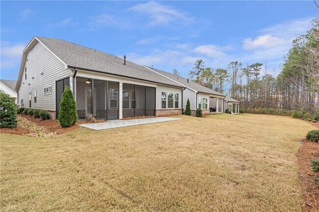 Building Photo - 3430 Steinbeck St