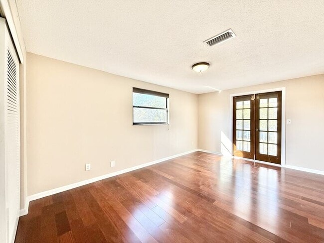 Building Photo - 12472 Monarch Cir