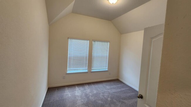 Building Photo - 294 Biscayne Bay Bend