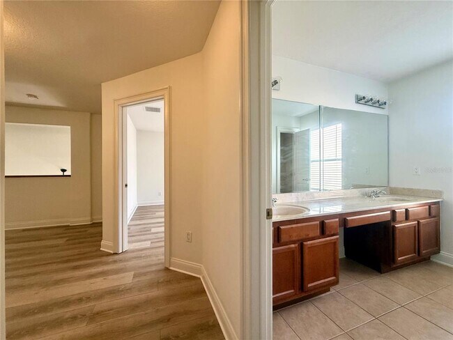 Building Photo - 6984 Brescia Way