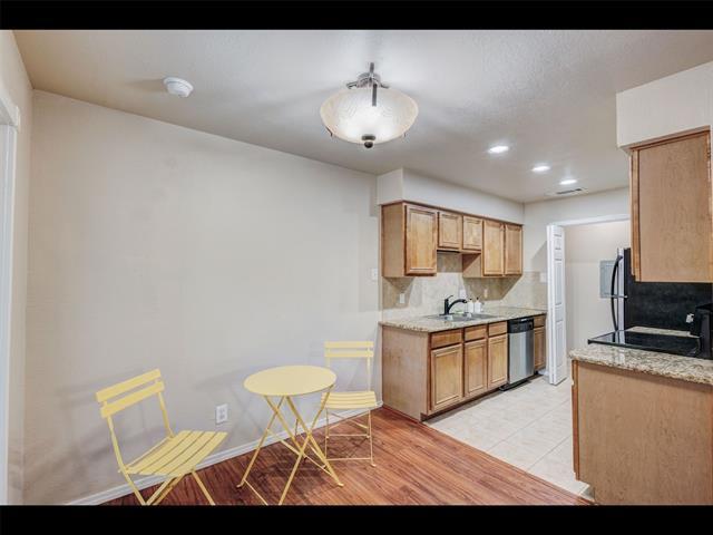 Building Photo - 5714 Cedar Creek Dr