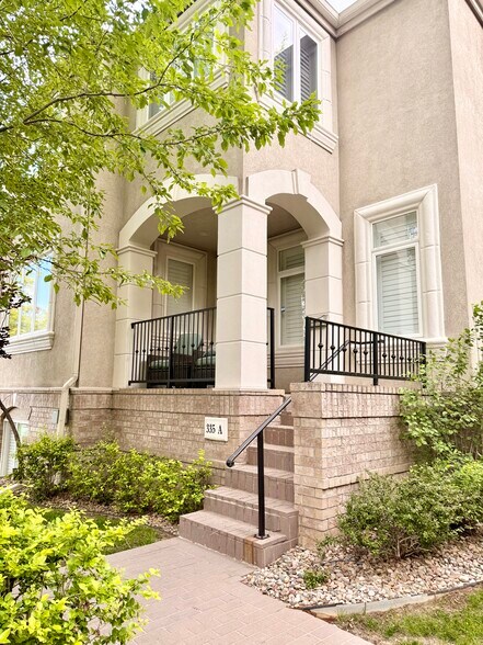 Building Photo - 335 Josephine St