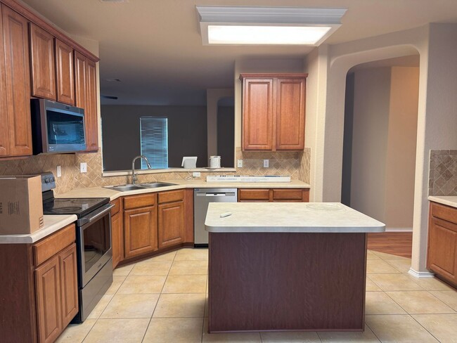 Building Photo - 2656 Pillory Pointe