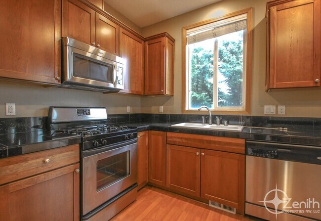 Building Photo - 5408 P St