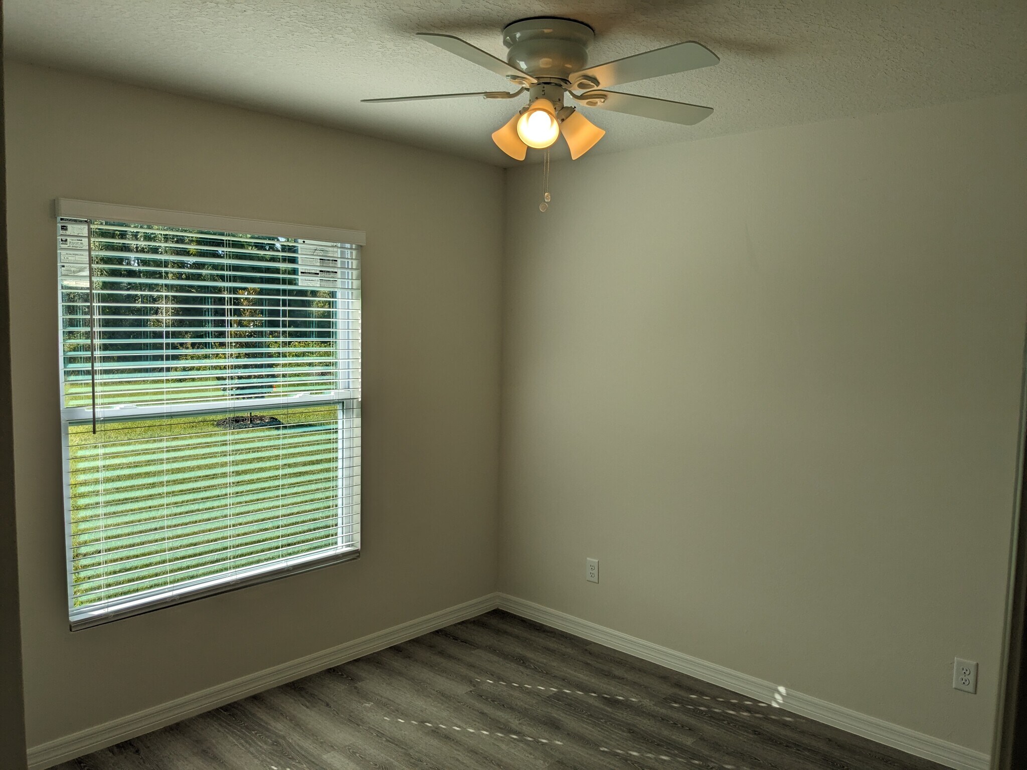 Building Photo - 5837 Babian Rd