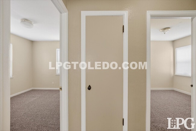 Building Photo - 202 Waggoner Blvd