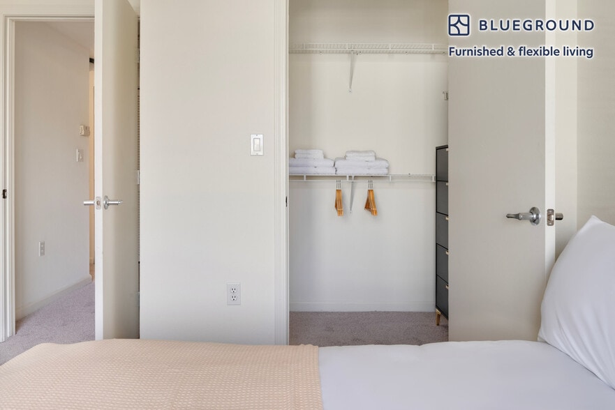 Building Photo - 754 The Alameda