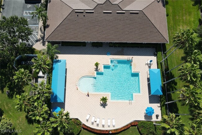 Building Photo - 15028 Savannah Dr