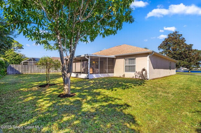 Building Photo - 1015 Homewood Ave