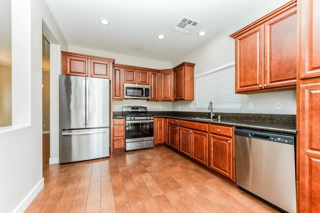 Building Photo - 3732 Gallowtree Ave