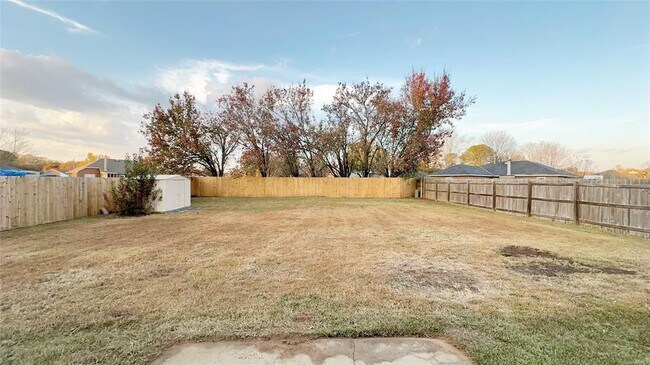 Building Photo - 5757 Sweet Meadow Dr