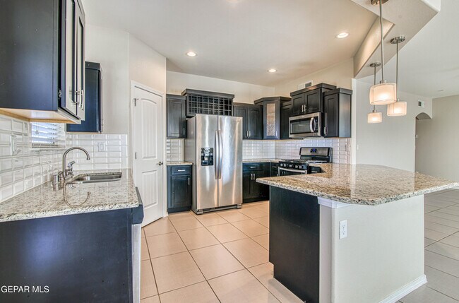 Building Photo - 14801 Bobby Joe Hill