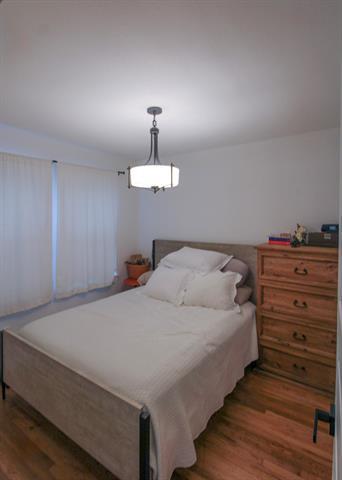 Building Photo - 3119 Eisenhower Dr