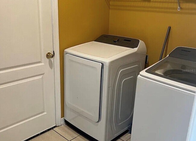 Building Photo - 4359 Spring Blossom Dr