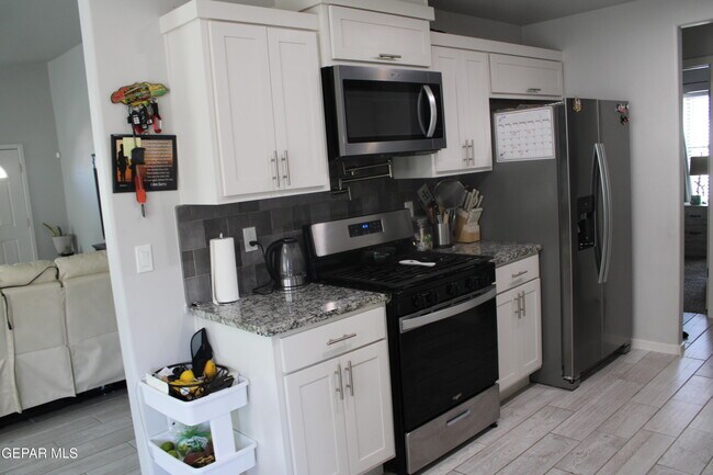 Building Photo - 12492 Cayo Norte Dr