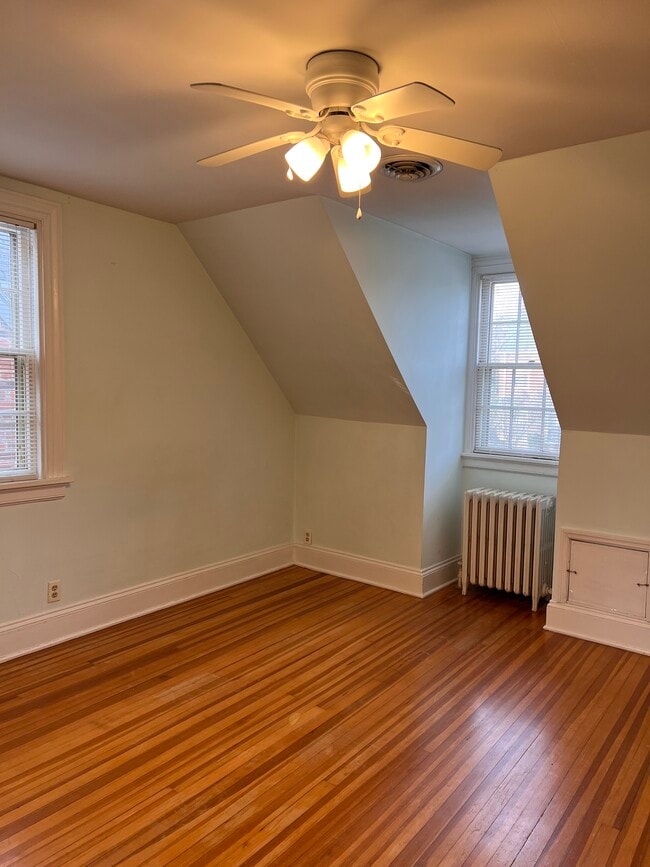 Building Photo - 3213 Condie St