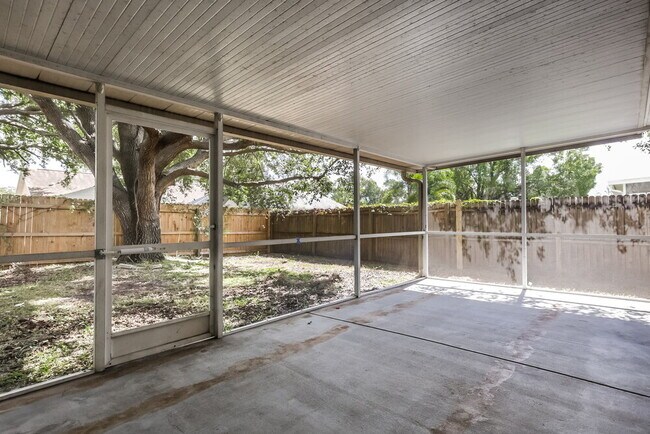 Building Photo - 13208 Sharondale Ct