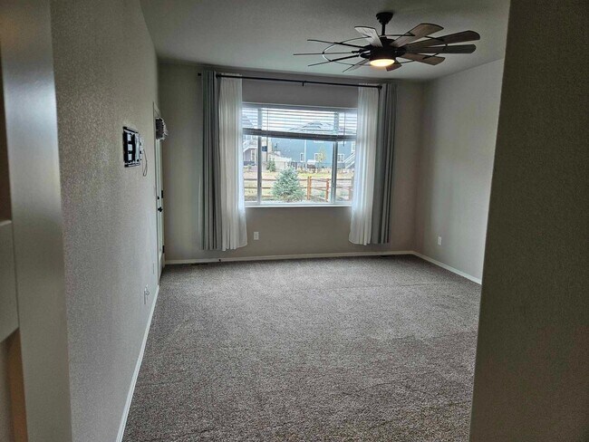 Building Photo - Stunning 4 Bedroom Ranch Home in Falcon!