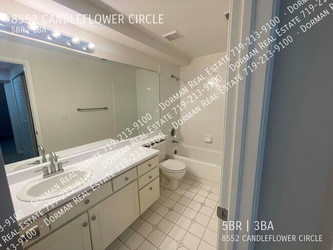 Building Photo - 8552 Candleflower Cir