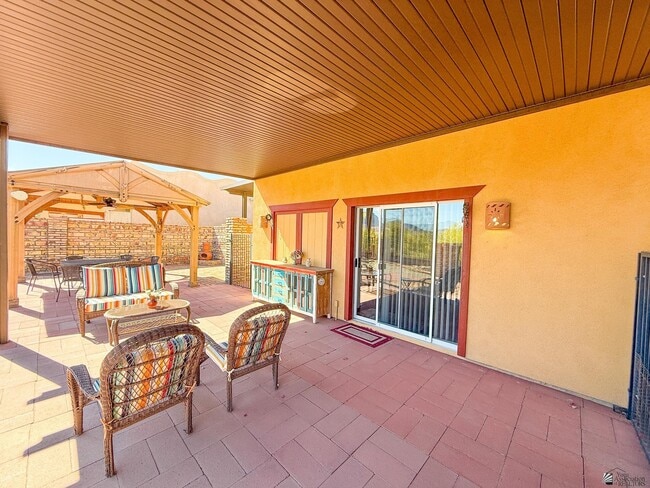 Building Photo - 13289 Onammi Ave