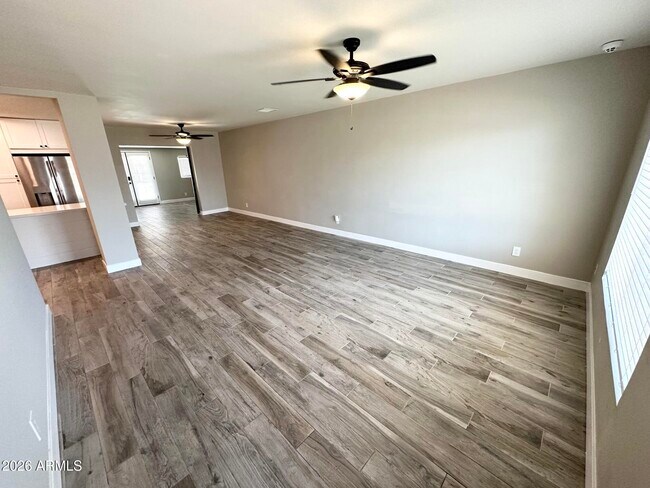 Building Photo - 2220 E Heatherbrae Dr