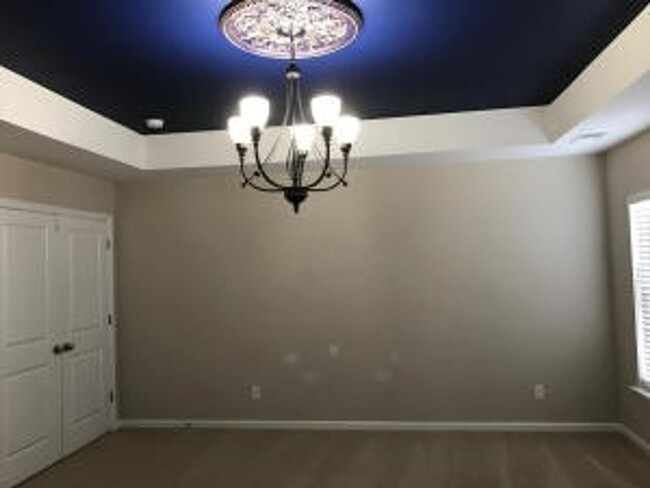 Building Photo - Two story traditional home in Sophia Landing.
